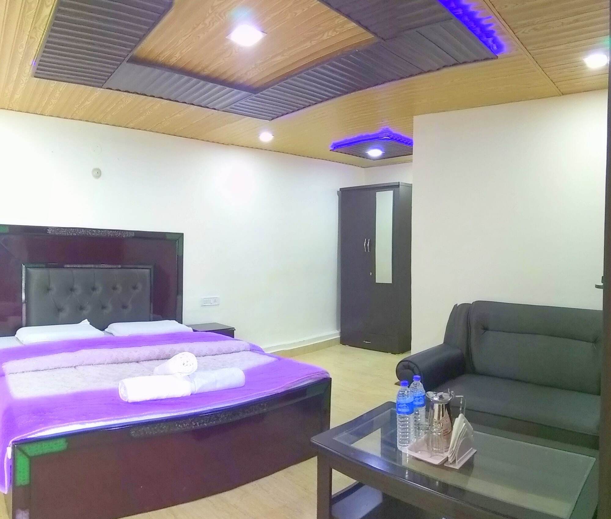 Hotel Himdhara, Dalhousie Exteriér fotografie